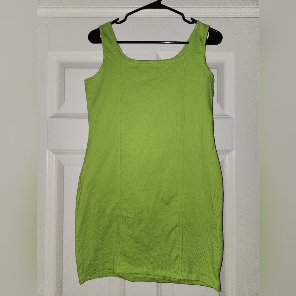 Vibrant Green Sleeveless WILD FABLE Dress